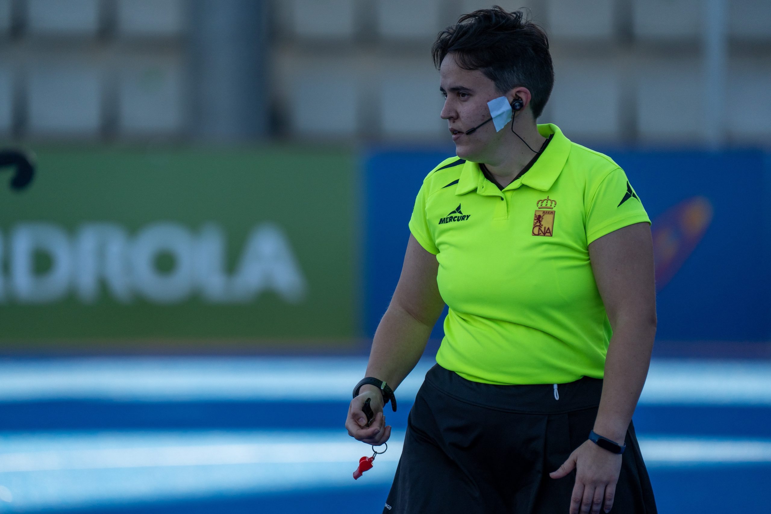 Amarillo Mujer 5 Amarillo Mujer 5